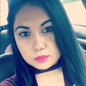 Meet your Posher, Jenifer